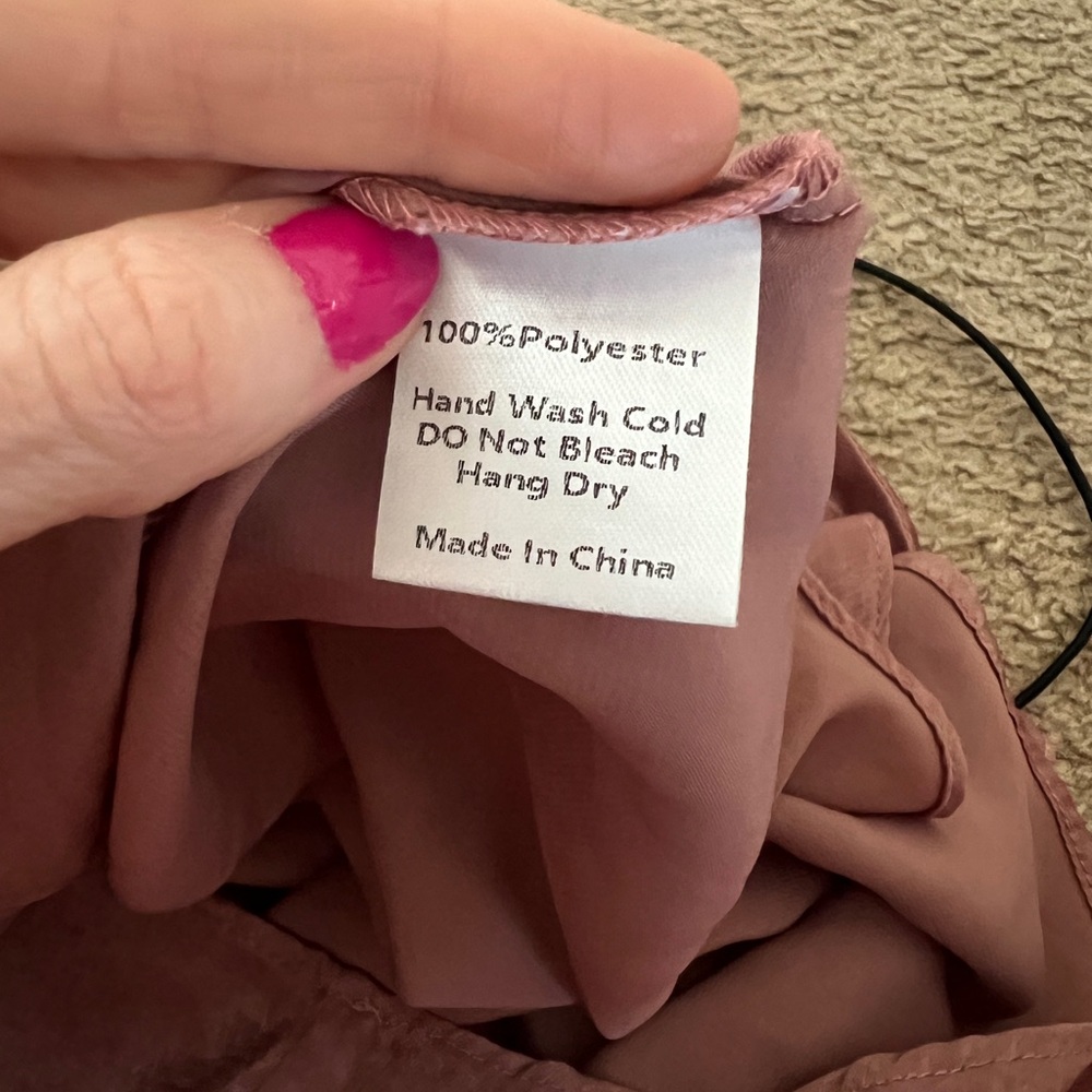 NWOT Mod Ref Size Medium Elegant Women’s Pink/mauve Satin Tank Top - Picture 5 of 5